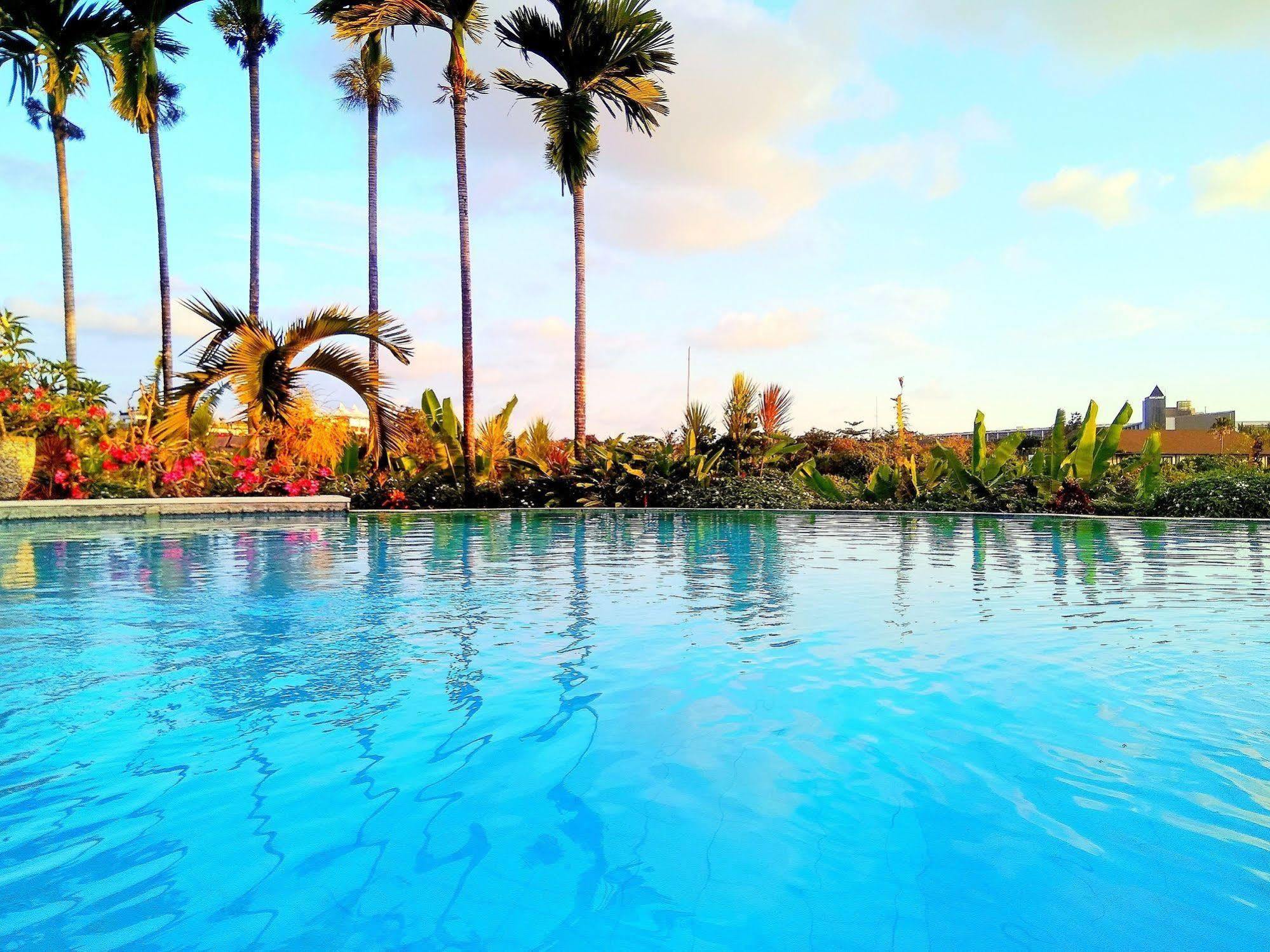 Nipuri Resort And Villas Seminyak By Kamara Exterior photo